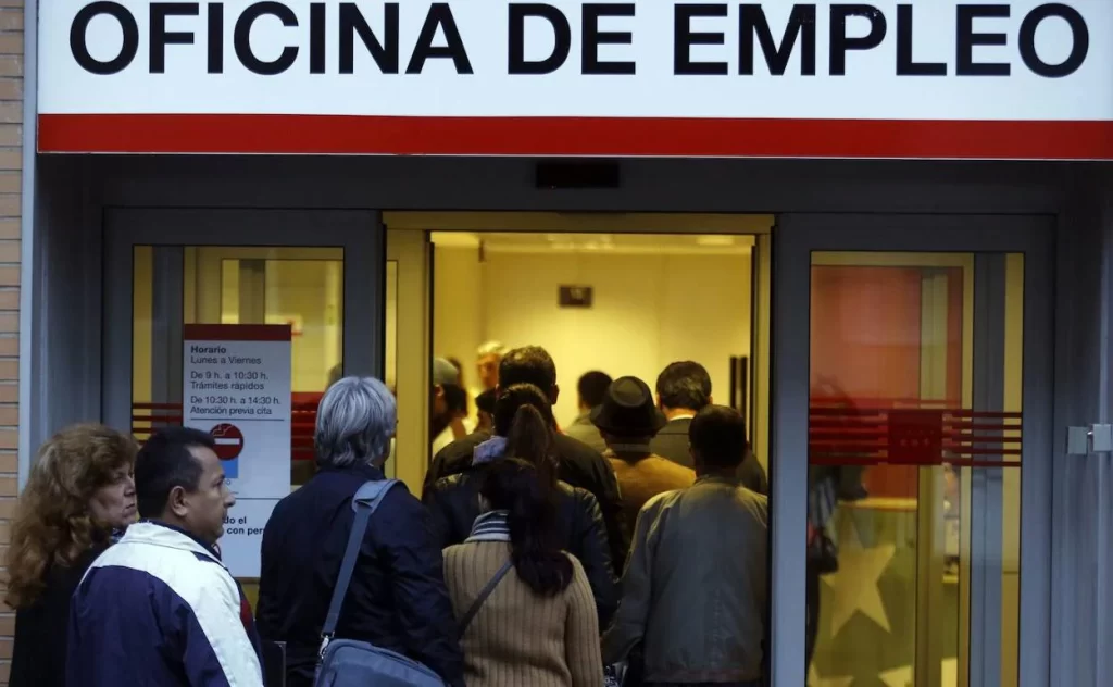 ¿Cuántas ayudas hay después del paro?